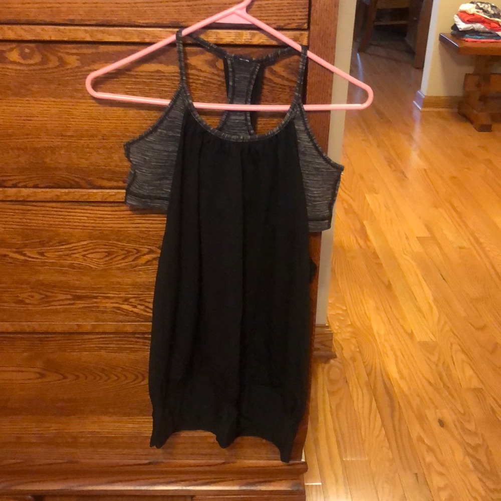 Lululemon tank top size 8